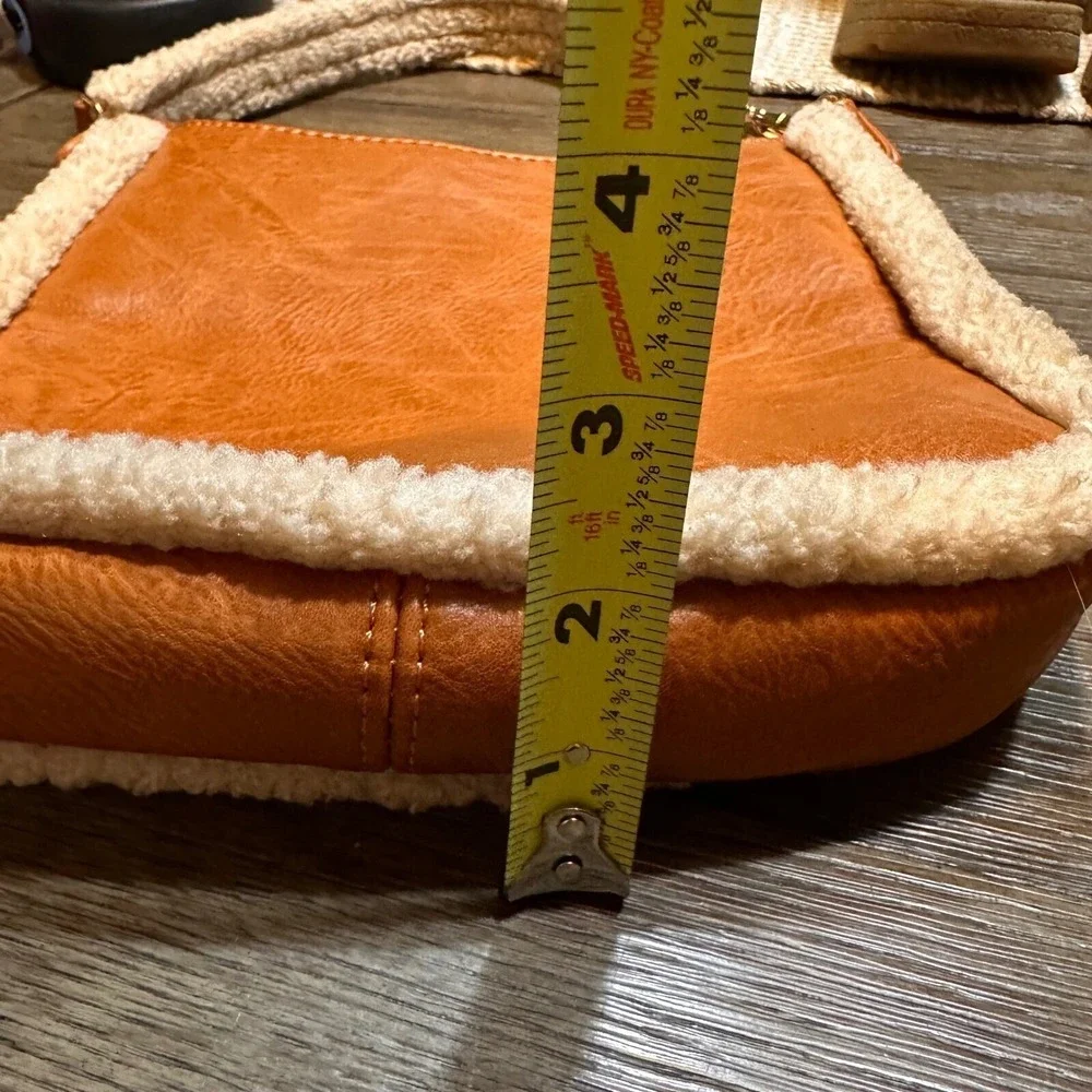 Ah Dorned pattern sherpa